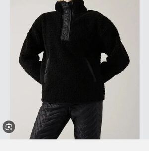 NWOT Athleta Black Cozy Sherpa Pullover Jacket